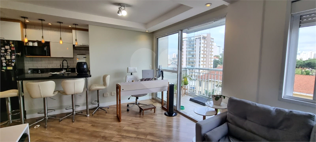 APARTAMENTO em CAMBUCI