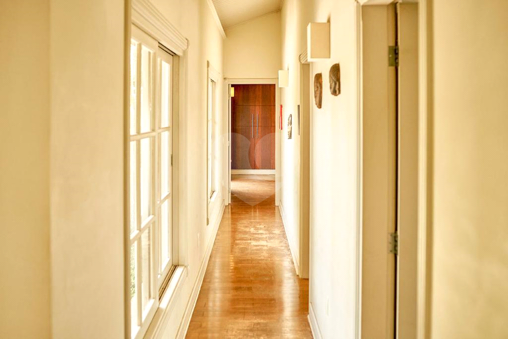 Casa à venda | 650m² | 4 suítes| 10 vagas em Serra da Cantareira | SP!