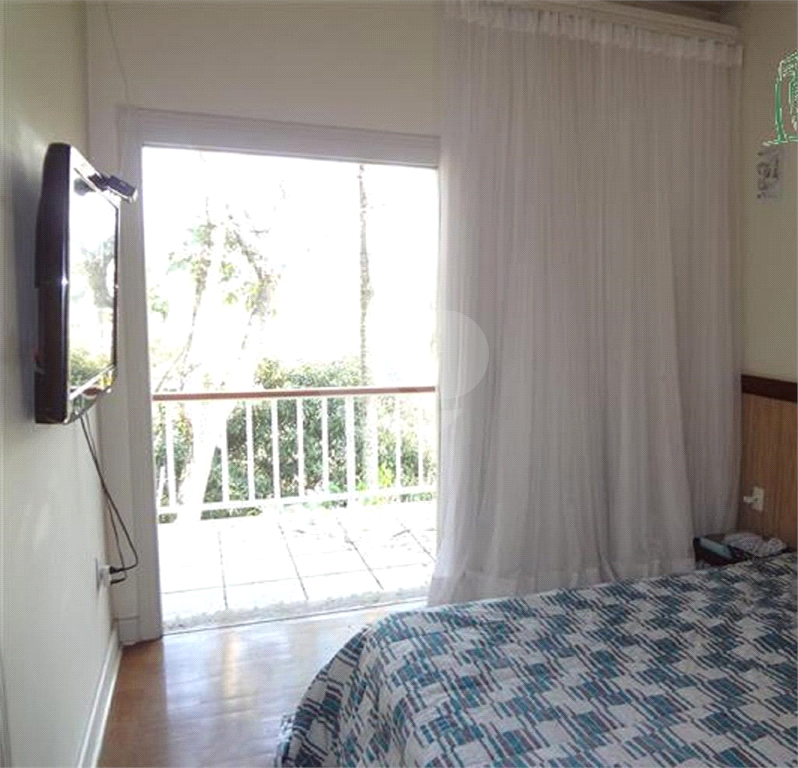 Casa à venda | 650m² | 4 suítes| 10 vagas em Serra da Cantareira | SP!