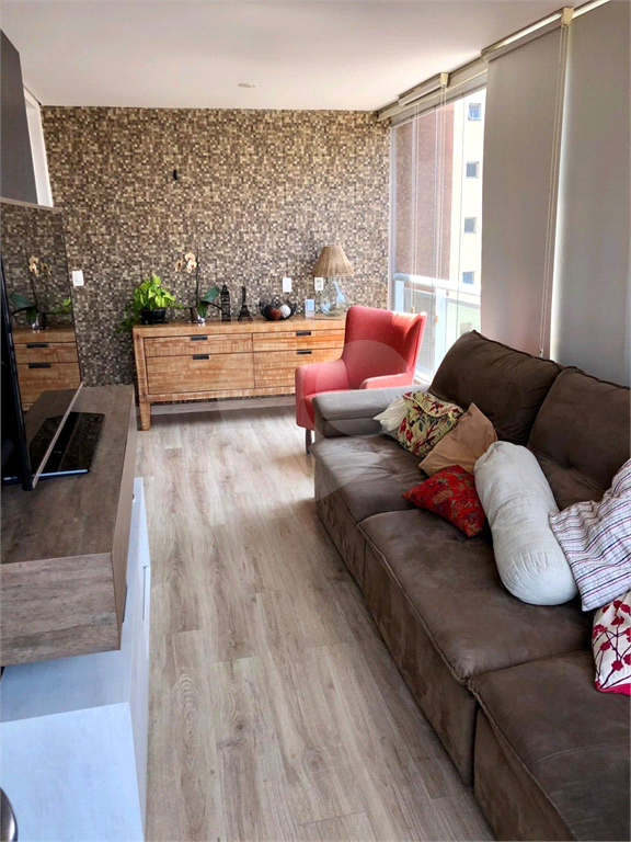 APARTAMENTO em VILA MARIANA