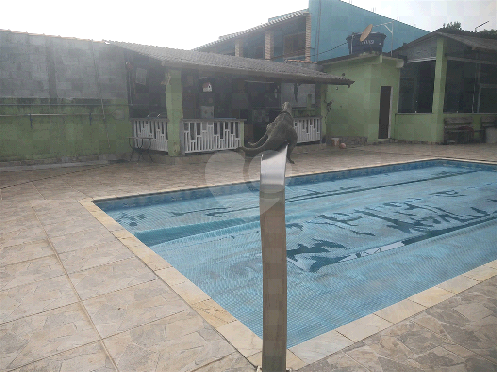 Chácara à venda com 3 quartos, 250m² - Foto 12