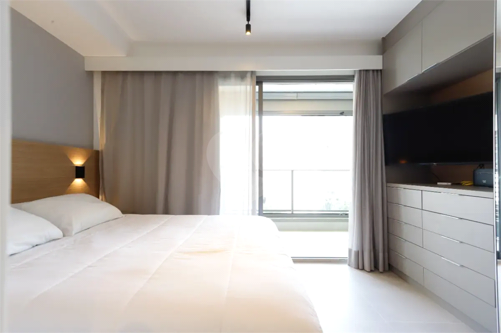 APARTAMENTO em PERDIZES