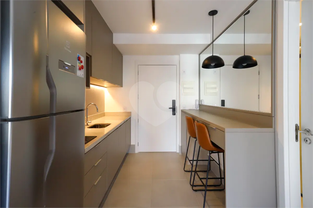 APARTAMENTO em PERDIZES