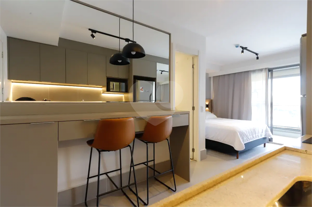 APARTAMENTO em PERDIZES