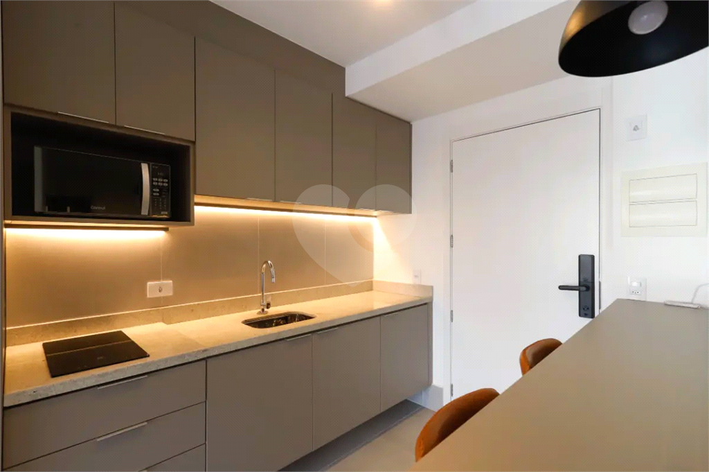 APARTAMENTO em PERDIZES