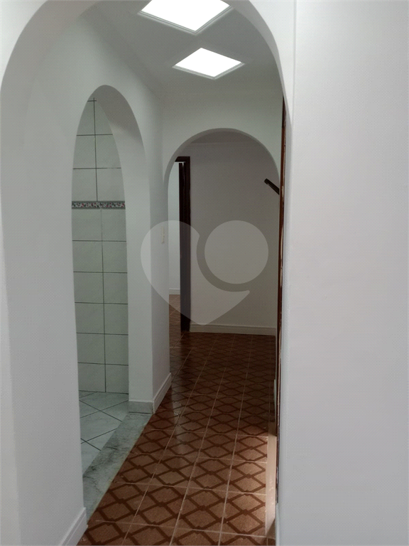 APARTAMENTO em VILA ROMANA