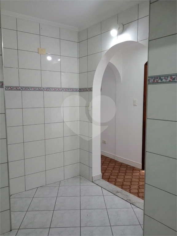 APARTAMENTO em VILA ROMANA
