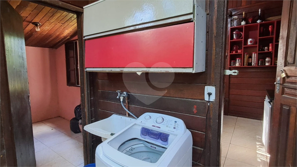 Casa de Madeira para venda ou locação | 2 dormitórios | 8 vagas em Mata Fria - Mairiporã!