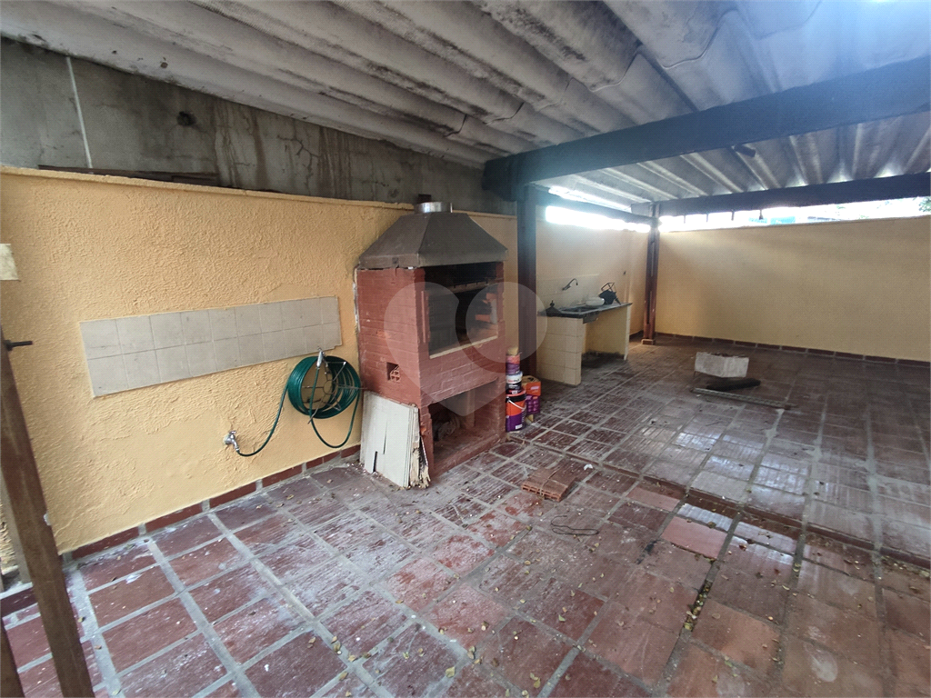 Sobrado à venda e aluguel com 3 quartos, 260m² - Foto 16