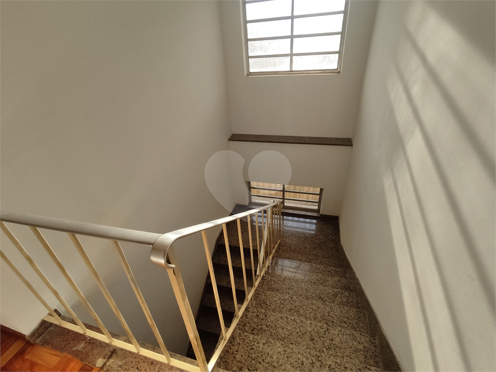 Sobrado à venda e aluguel com 3 quartos, 260m² - Foto 23