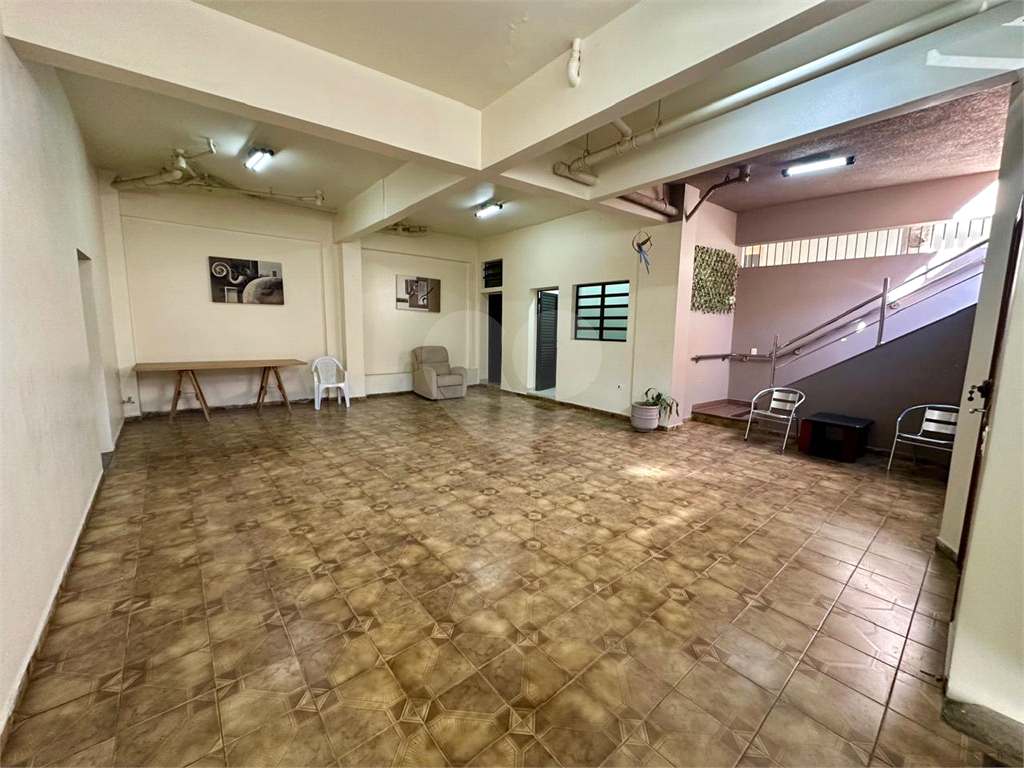 Casa espaçosa com 4 dormitórios | Localização privilegiada - Limão