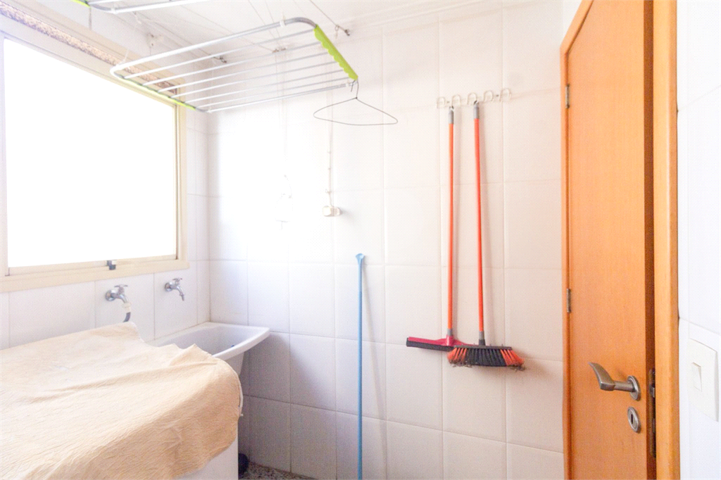 APARTAMENTO em TUCURUVI