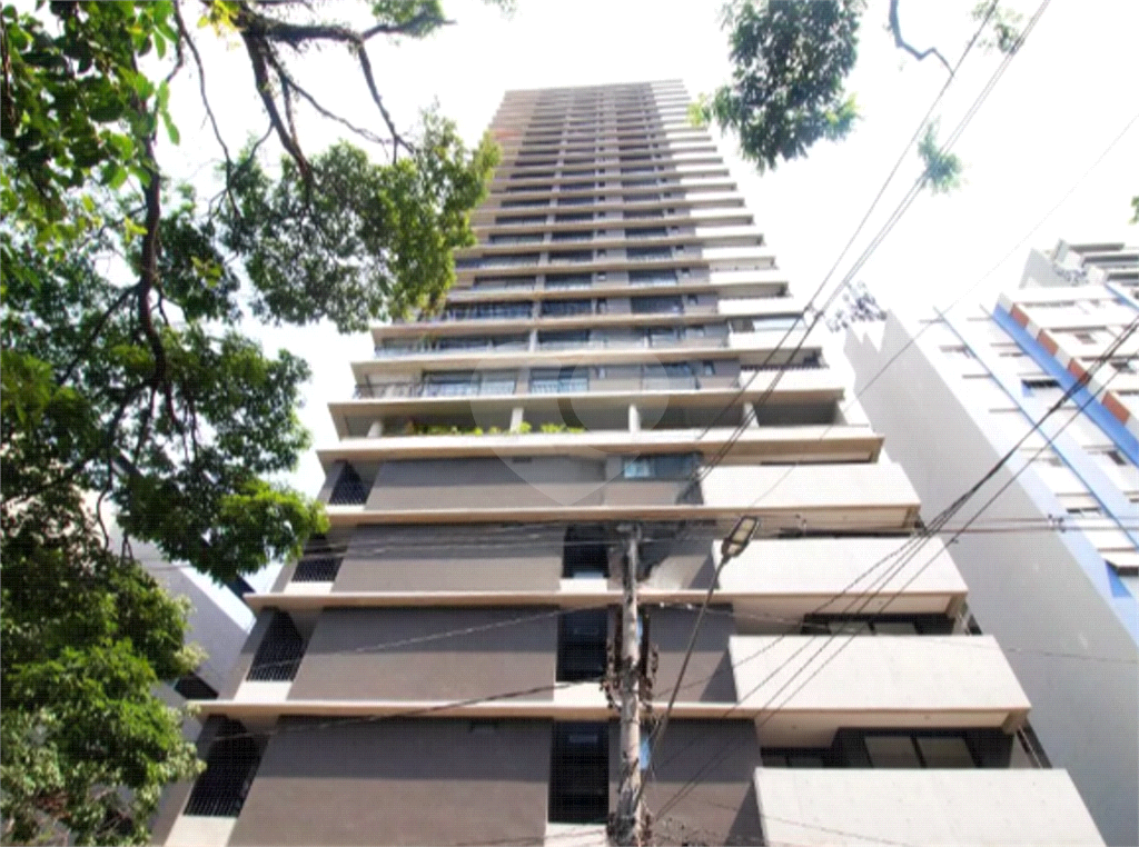 APARTAMENTO em PINHEIROS