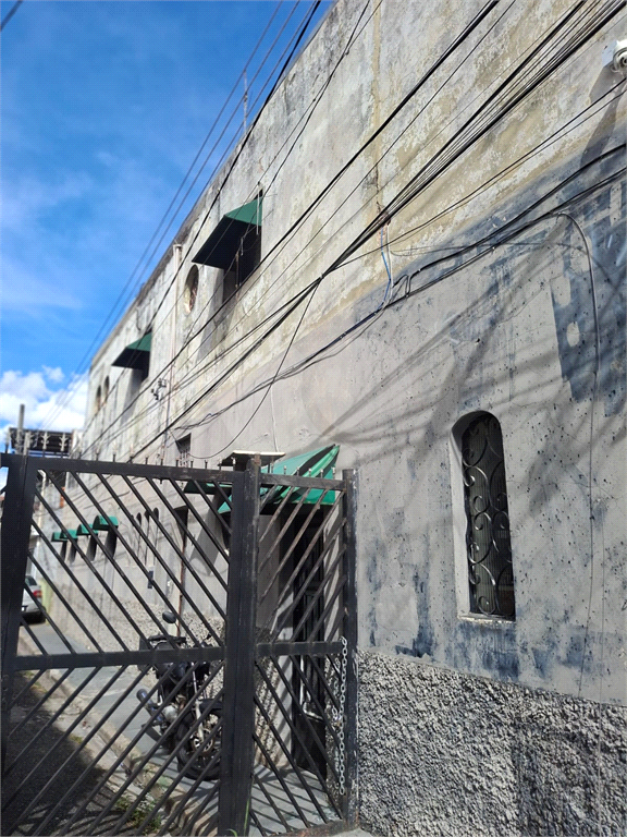 SOBRADO NA AV. JULIO BUONO - EXCELENTE OPORTUNIDADE