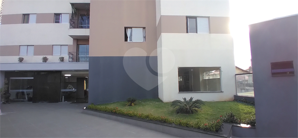Apartamento com 86 m², 3 dormitórios e 2 vagas na Água Fria com vista para a Serra da Cantareira