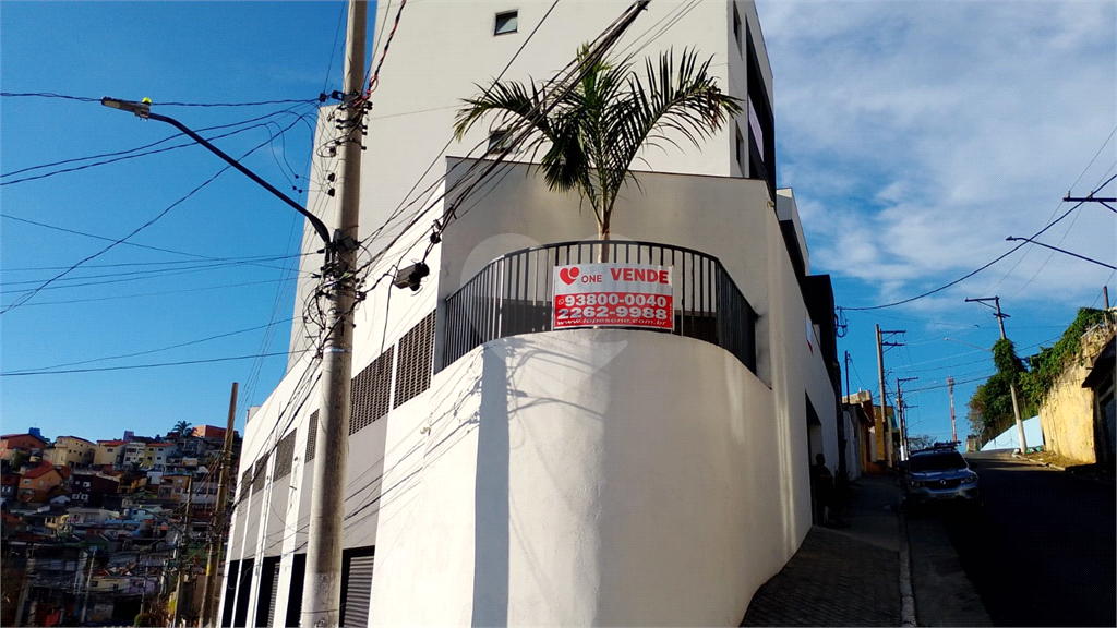 Sala Comercial para Locação com pé direito duplo – Jardim Peri