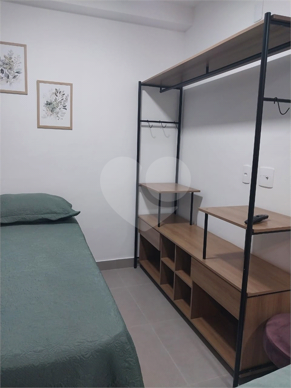APARTAMENTO em LAPA