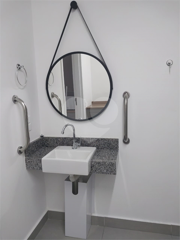 APARTAMENTO em LAPA