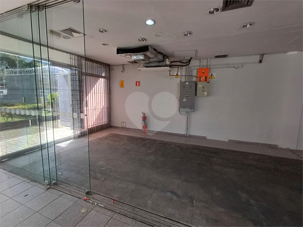 Prédio Comercial para alugar| 250m²| 25 vagas em Jardim França | SP!