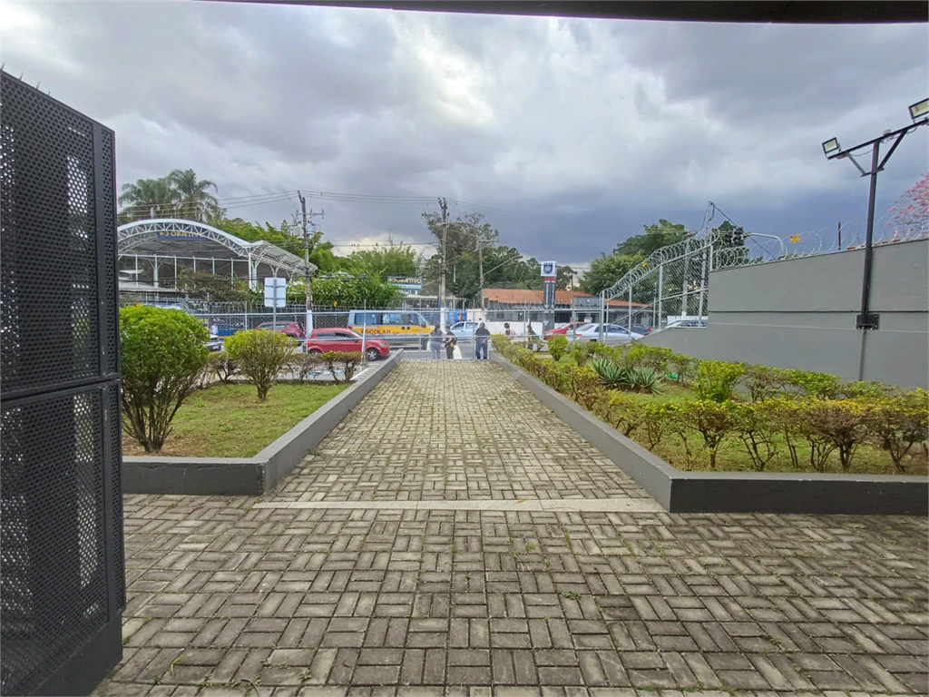 Prédio Comercial para alugar| 250m²| 25 vagas em Jardim França | SP!