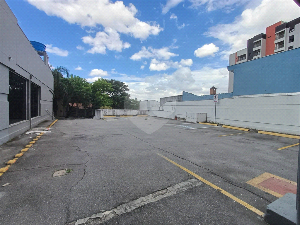 Prédio Comercial para alugar| 250m²| 25 vagas em Jardim França | SP!