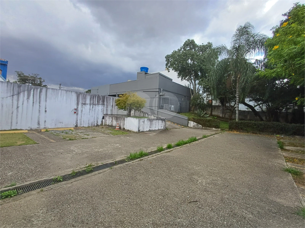 Prédio Comercial para alugar| 250m²| 25 vagas em Jardim França | SP!