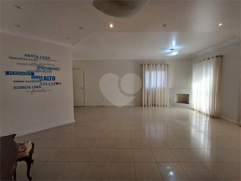 Apartamento à venda | 129m² | 3 dormitórios ( 1 suíte) | 2 Vagas em Jd. São Paulo| SP!