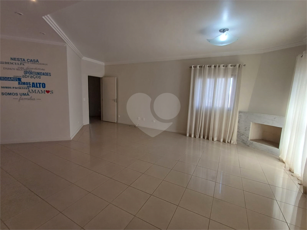 Apartamento à venda | 129m² | 3 dormitórios ( 1 suíte) | 2 Vagas em Jd. São Paulo| SP!