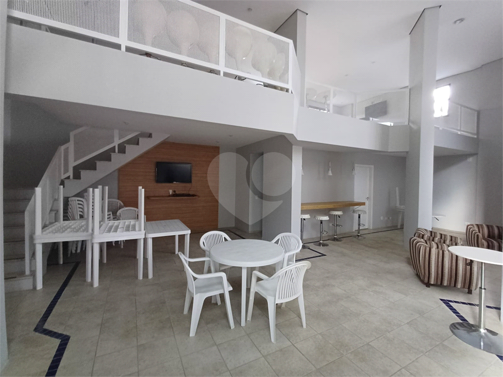 Apartamento à venda | 129m² | 3 dormitórios ( 1 suíte) | 2 Vagas em Jd. São Paulo| SP!