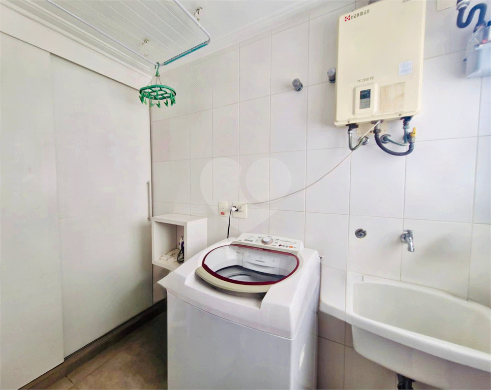 APARTAMENTO em VILA LEOPOLDINA
