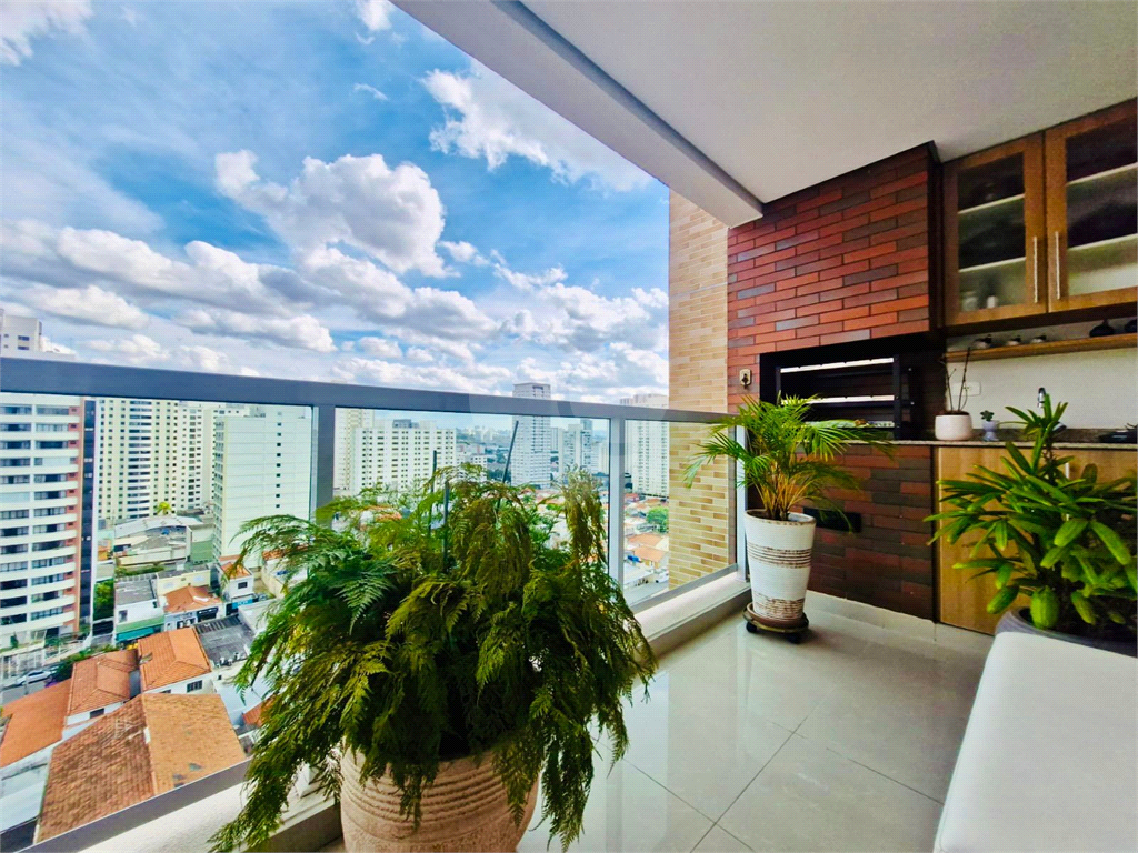 APARTAMENTO em VILA LEOPOLDINA