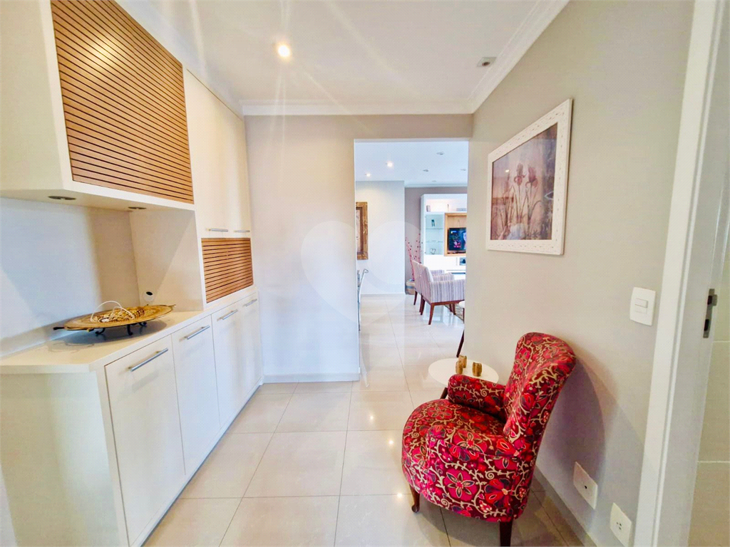 APARTAMENTO em VILA LEOPOLDINA