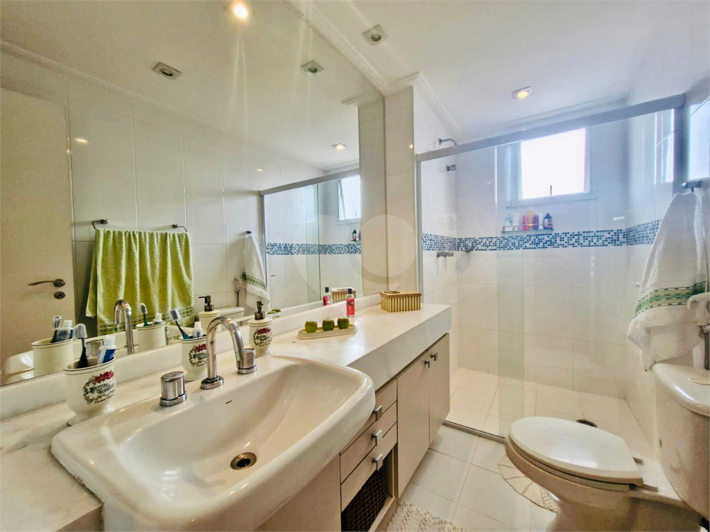 APARTAMENTO em VILA LEOPOLDINA