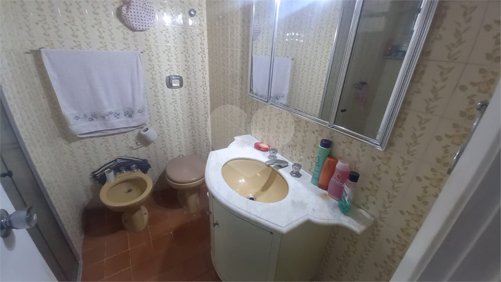 Apartamento à venda com 3 quartos, 140m² - Foto 23