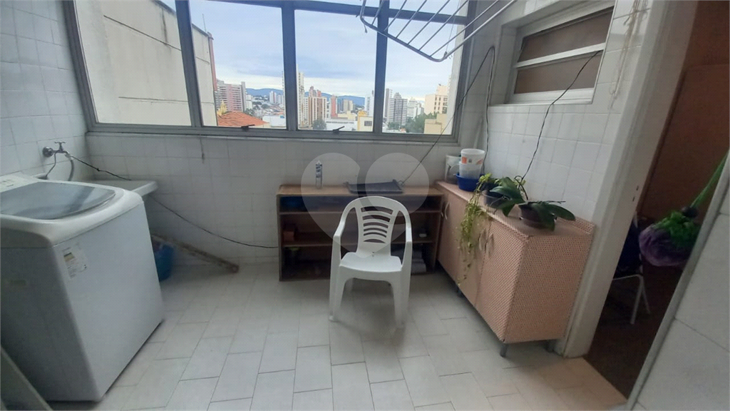 Apartamento à venda com 3 quartos, 140m² - Foto 8