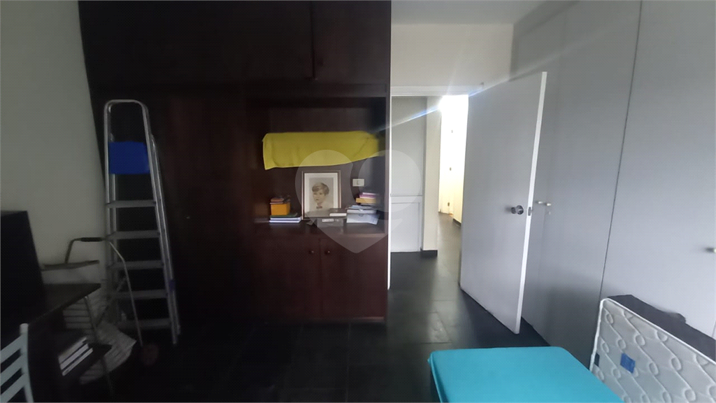 Apartamento à venda com 3 quartos, 140m² - Foto 20