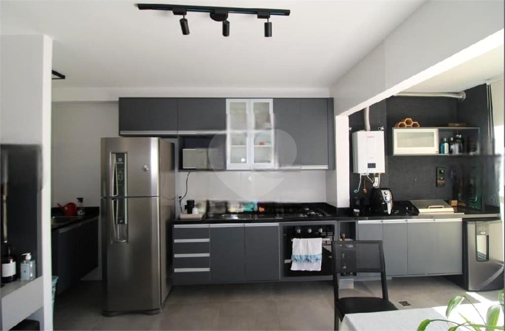 APARTAMENTO em SANTANA
