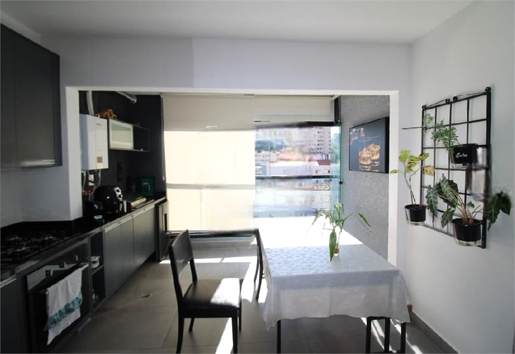APARTAMENTO em SANTANA
