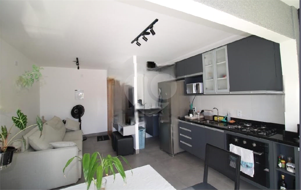 APARTAMENTO em SANTANA