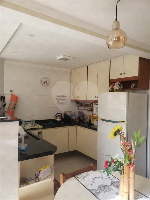 APARTAMENTO em TREMEMBÉ