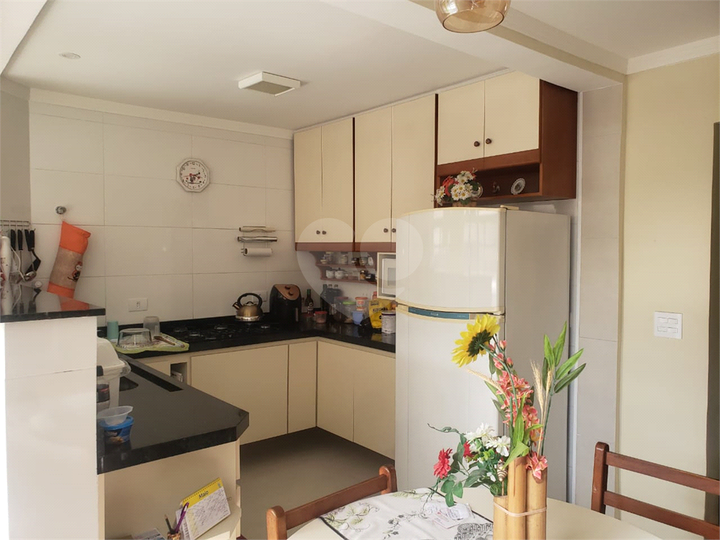 APARTAMENTO em TREMEMBÉ