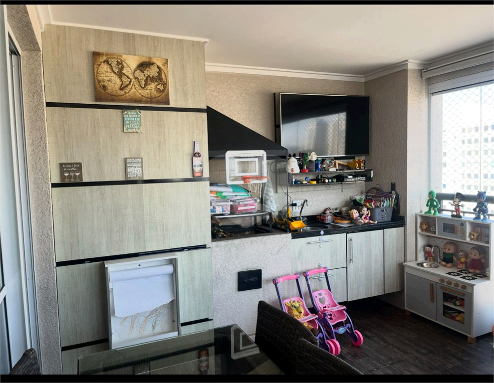 APARTAMENTO em VILA ROMANA
