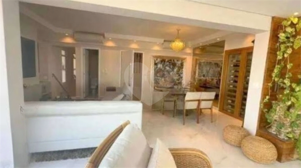 Cobertura à venda com 4 quartos, 360m² - Foto 3