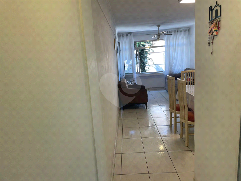 APARTAMENTO em JAÇANÃ
