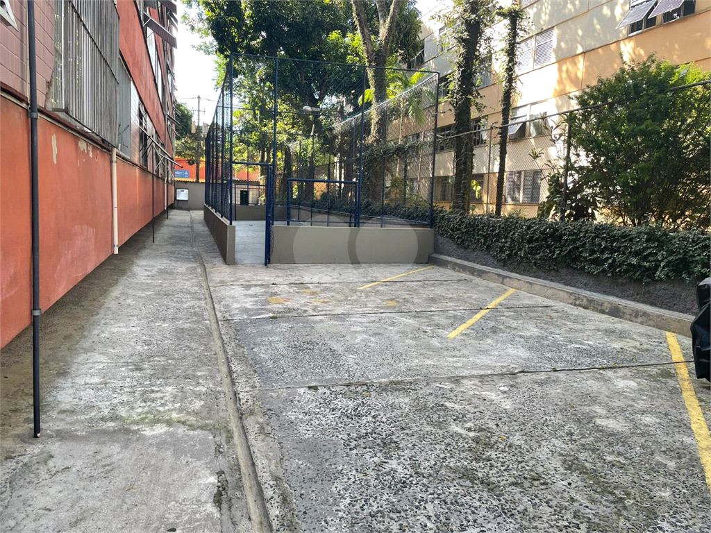 APARTAMENTO em JAÇANÃ