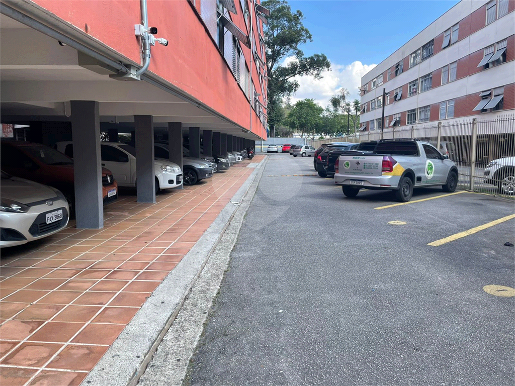 APARTAMENTO em JAÇANÃ