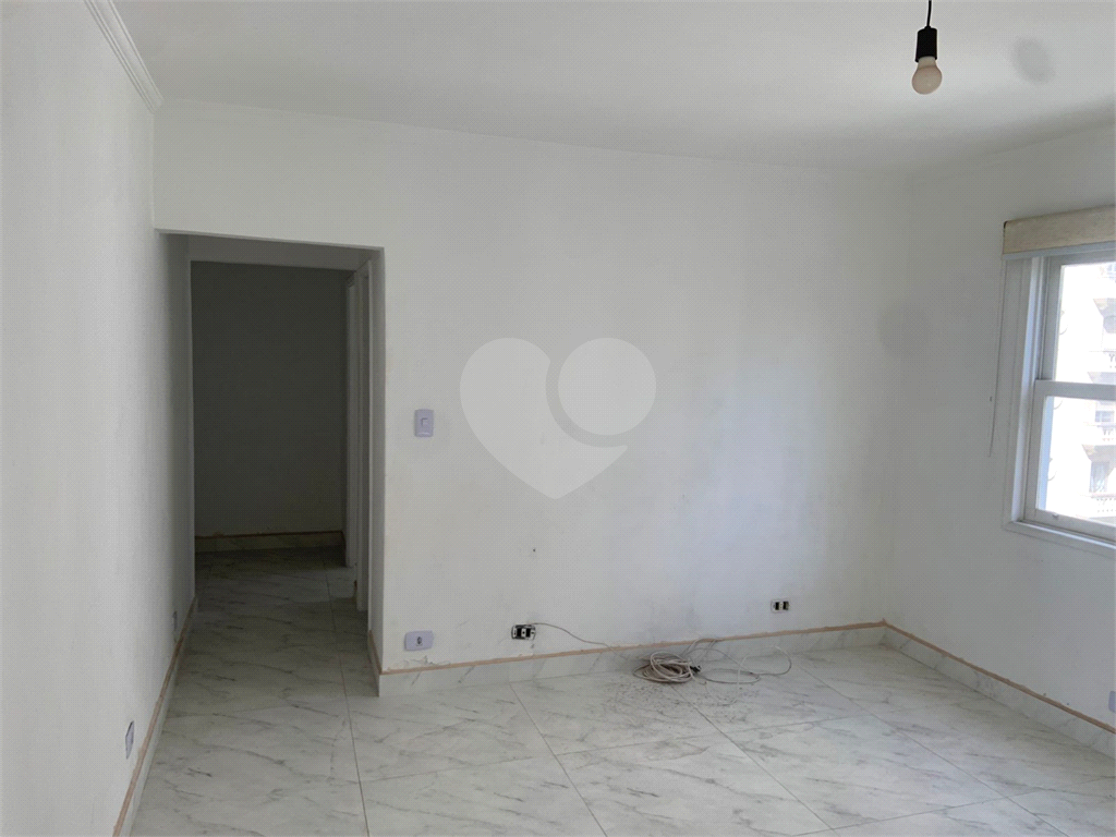 APARTAMENTO em JARDIM PAULISTA