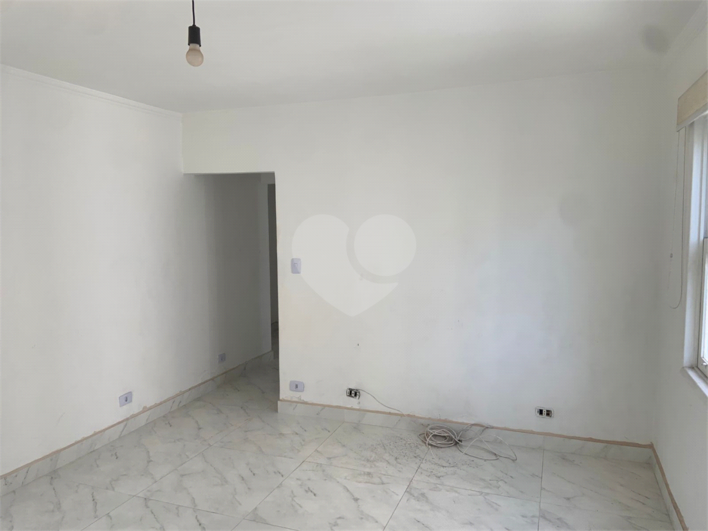 APARTAMENTO em JARDIM PAULISTA