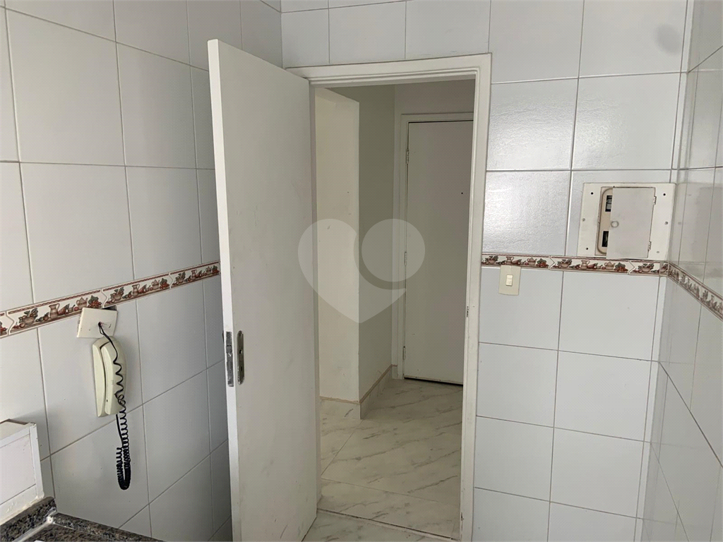 APARTAMENTO em JARDIM PAULISTA