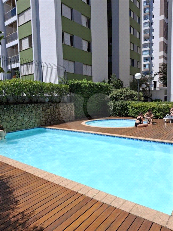 Apartamento 90m² 3 dormitórios suite na Vila Mariana